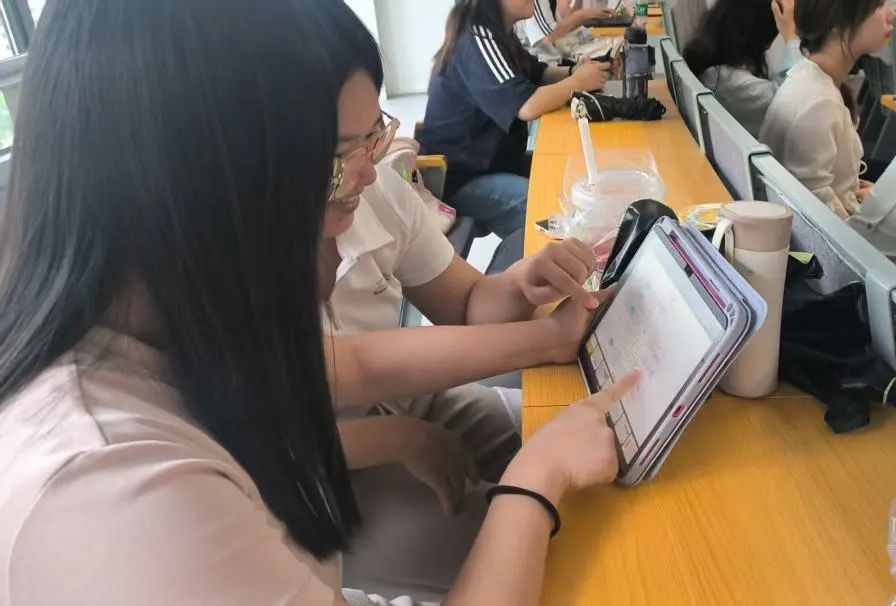 图片 图片
